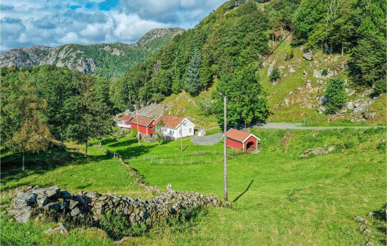 Amazing Home In Hidrasund With Wifi Eide  Exterior photo