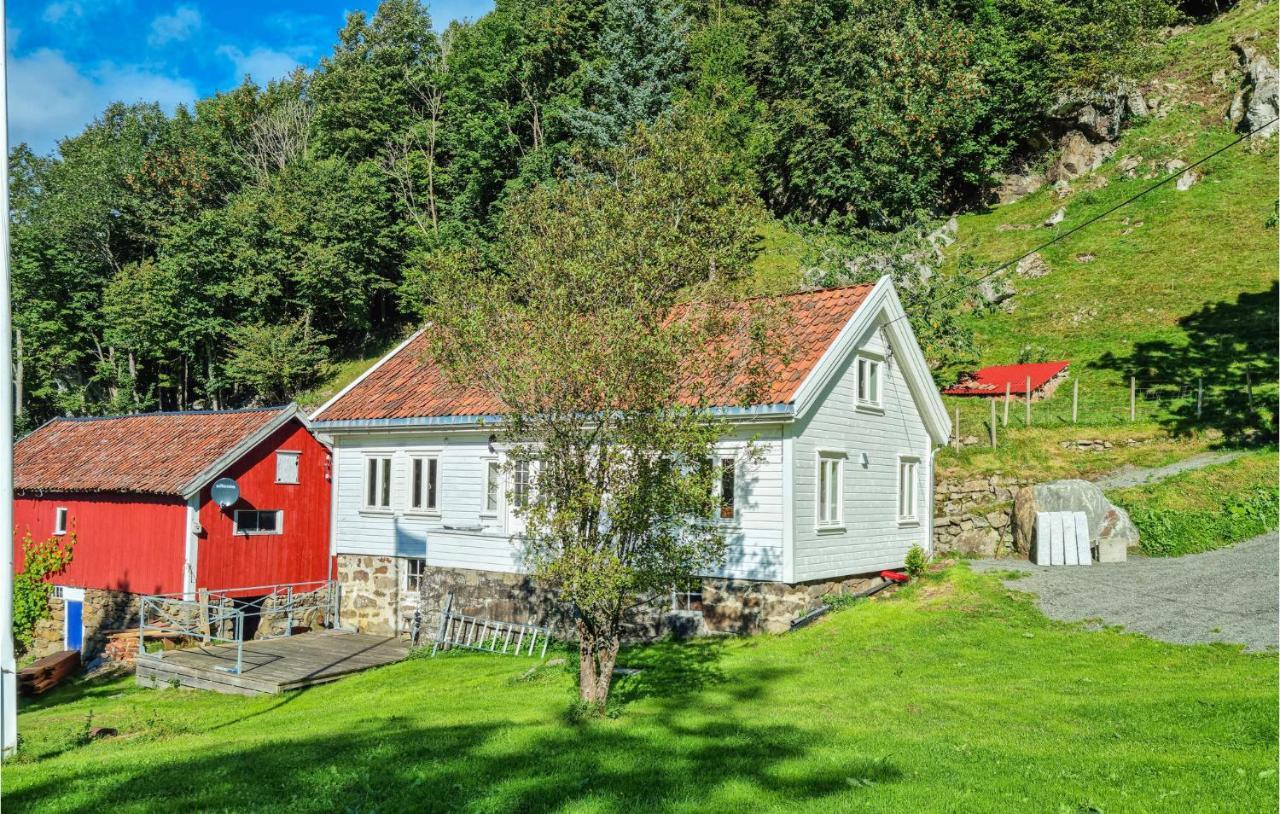 Amazing Home In Hidrasund With Wifi Eide  Exterior photo